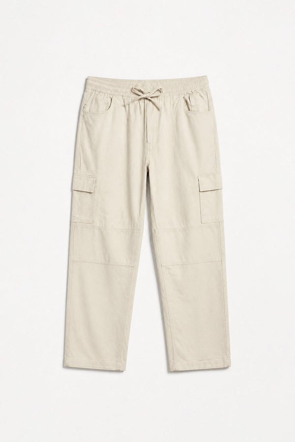 Awesome Beige Straight Fit Air Cargo Pants for men in 98% premium cotton, 2% elastane