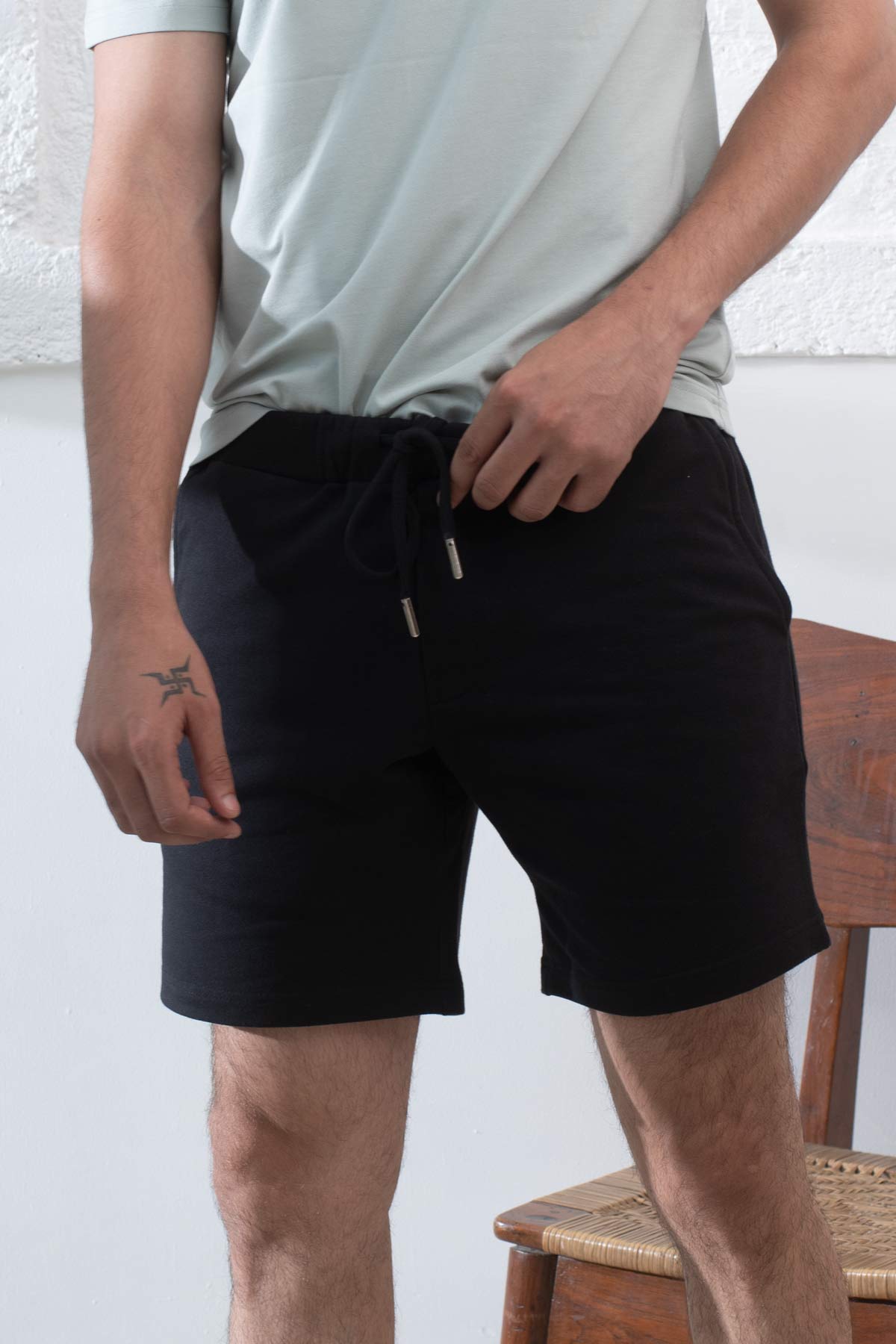 Easy Black Shorts Beyours
