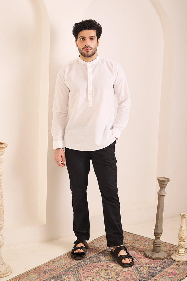 White Kurta for men in 100% cotton with a linen-like texture