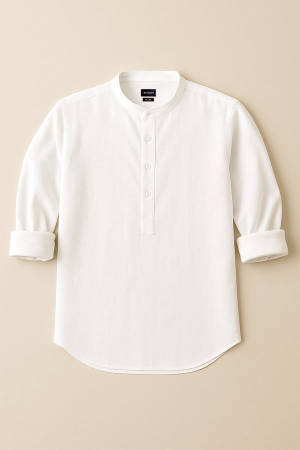 White Kurta for men in 100% cotton with a linen-like texture
