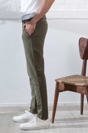 The Ivy Green Pant